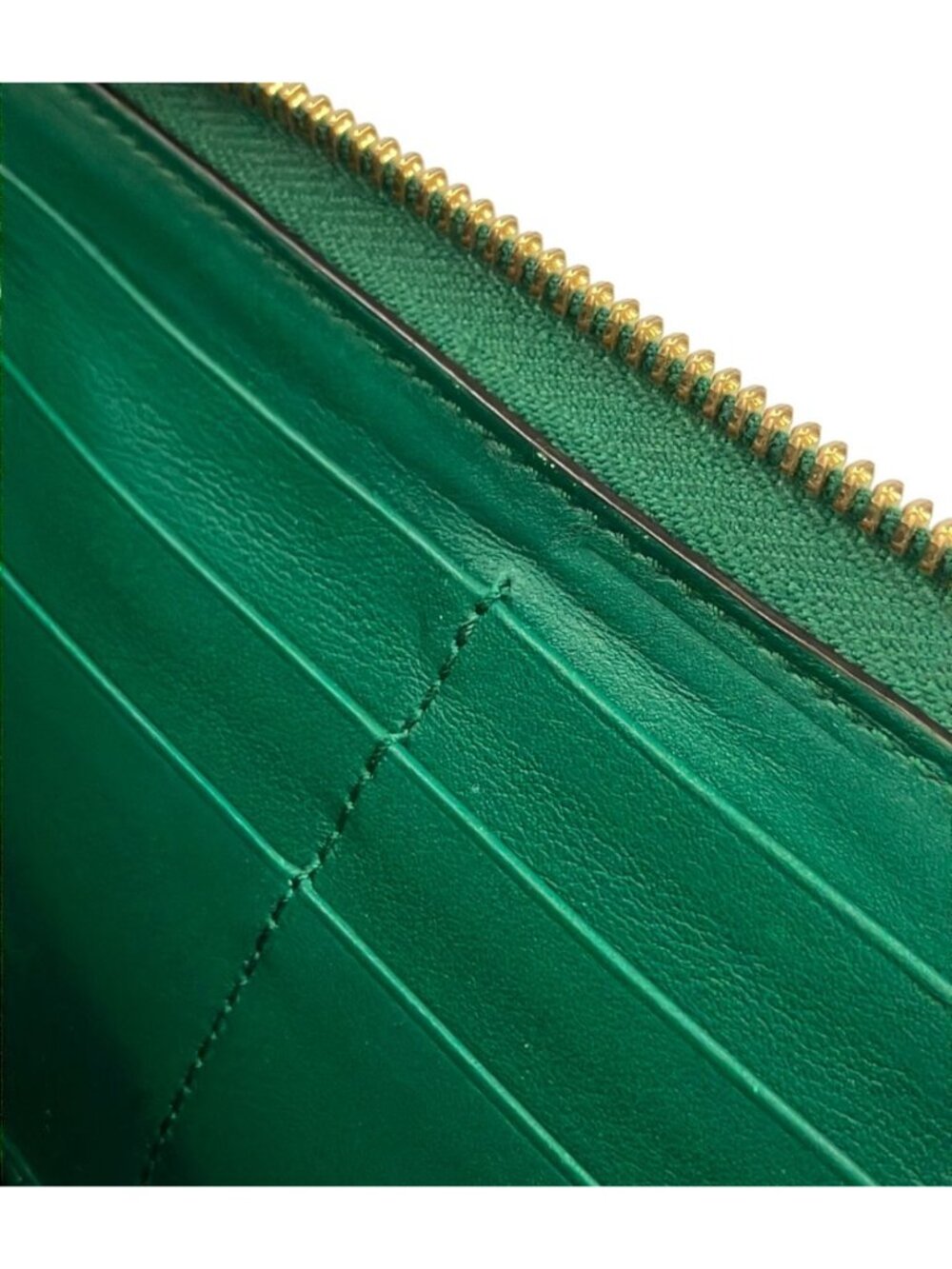 Gucci Zip Around Wallet - Picture 10 of 10